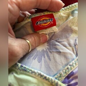 Dickies nursing scrub top